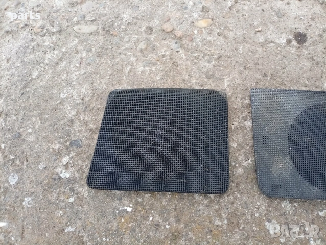 Капачки Говорители Табло VW Пасат 3 2бр. - 357857248 - 357857247, снимка 4 - Части - 54045950