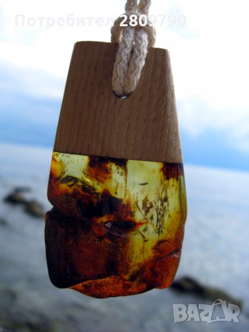 Кехлибарен медальон за вашата индивидуалност / Amber pendant emphasizing your individuality, снимка 10 - Колиета, медальони, синджири - 35255691