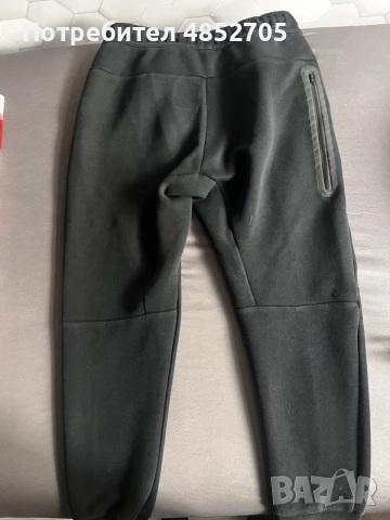 долнище nike tech fleece, снимка 3 - Панталони - 56179966