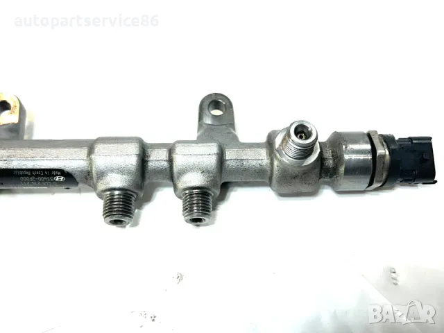 Горивна рейка Common Rail 0445214211 за Kia Sorento 2.2 CRDi 2012, снимка 3 - Части - 55816684