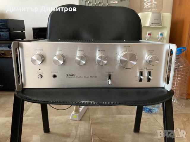 Teac integrated Amplifier model AS-M30