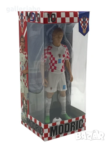 Фигурка на Luka Modric с екип на Хърватия – колекционерски модел №10, снимка 2 - Фигурки - 51261489