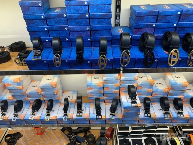 колани от естествена кожа в кутия louis vuitton gucci fendi , снимка 7 - Колани - 51151398