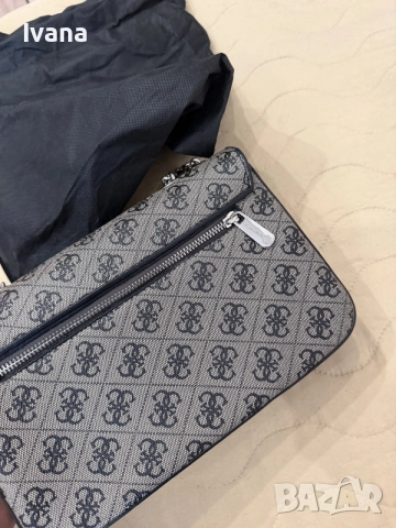 Дамска чанта GUESS, снимка 4 - Чанти - 56083271