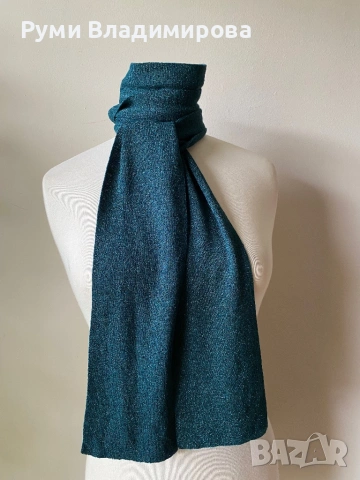 Тъмнозелен, блестящ шал In wear, снимка 5 - Шалове - 53909892