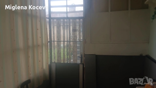 Къща с дворно място, снимка 4 - Къщи - 53291228