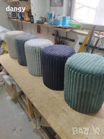 Кръгли табуретки, снимка 6 - Дивани и мека мебел - 49010938