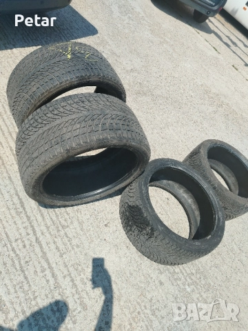 зимни гуми 295/35/R21, снимка 2 - Гуми и джанти - 52137306