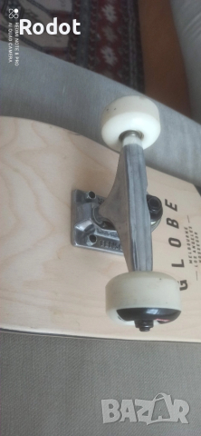 Скейтборд машинки/колесари/ и колела Globe 52 мм skate trucks, снимка 8 - Скейтборд, ховърборд, уейвборд - 52324957