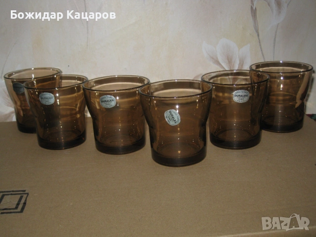 Сервиз- DURALEX Цена- 15 евро. Пращам по куриер. За София, може и лично да минете.