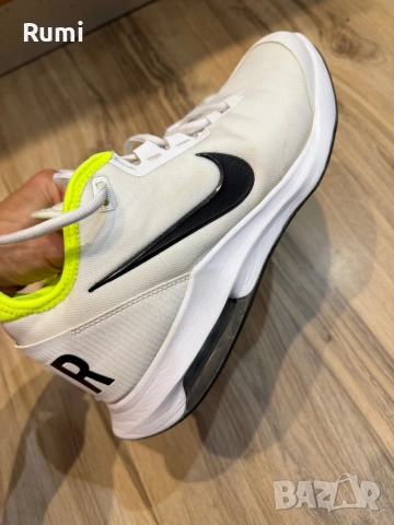 Оригинални два цвята маратонки за тенис Nike AIR MAX WILDCARD HC ! 43 н, снимка 9 - Маратонки - 52344509