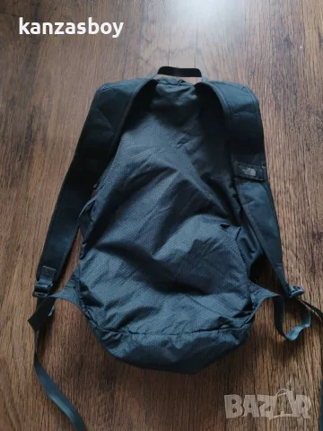 the north face flyweight pack 17l - олекотена спортна раница , снимка 9 - Раници - 56124529