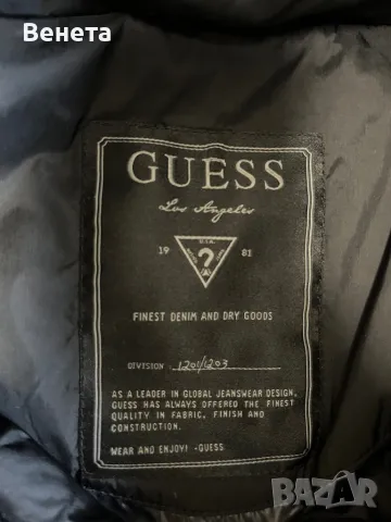 Дамско зимно яке Guess.Размер XS, снимка 6 - Якета - 49534655
