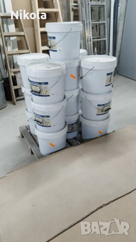 АКВАКРИЛ  боя за дърво, метал и бетон AQ-16,  Акрилатна черна RAL 9005, снимка 5 - Бои, лакове, мазилки - 40822493