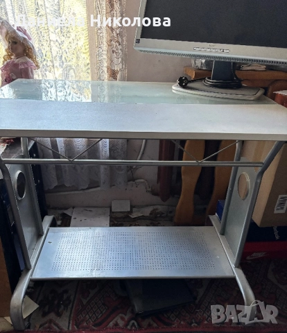 Метално бюро за компютър, снимка 4 - Бюра - 52019843
