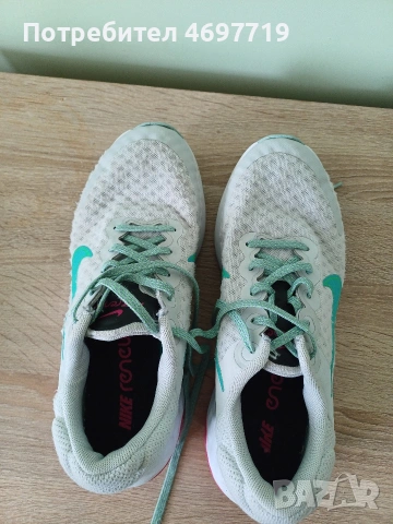 Летни маратонки Nike renew 38 номер, снимка 2 - Маратонки - 54252909