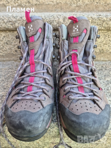 Туристически обувки Haglofs Gore-Tex , 39 1/3 номер  , снимка 5 - Дамски ботуши - 51870712