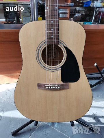 Акустична китара Fender, снимка 2 - Китари - 30893812