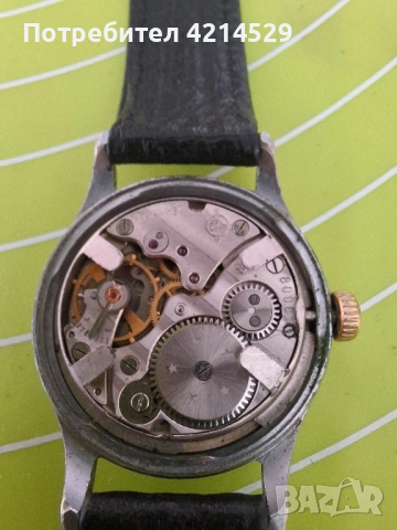 Съветски часовник, снимка 5 - Антикварни и старинни предмети - 51632919