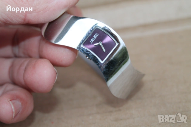 Дамски часовник гривна ''Esprit'', снимка 10 - Дамски - 53326679