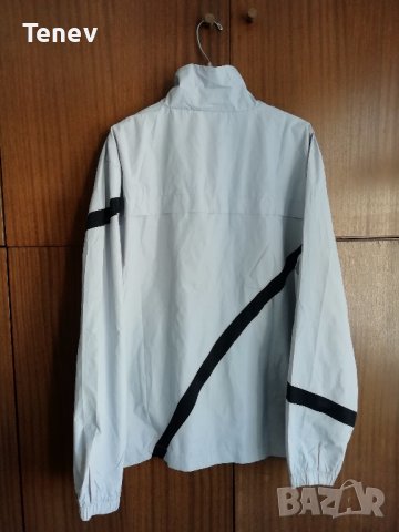 Juventus Nike оригинално ново горнище яке Ювентус XL , снимка 2 - Спортни дрехи, екипи - 38049602