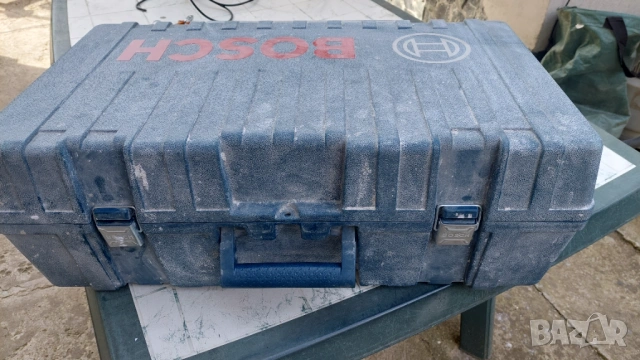 Bosch куфар от жираф, снимка 2 - Други инструменти - 54177717