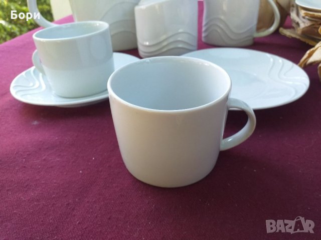 Български порцеланов сервиз за чай, снимка 3 - Сервизи - 33971975