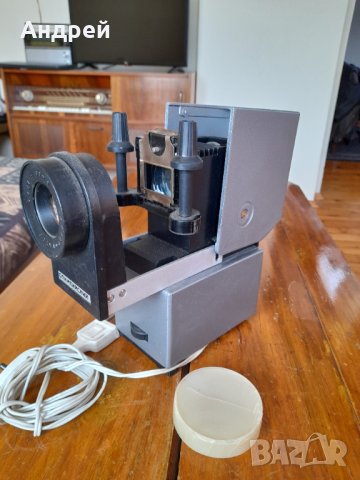 Стар Диапроектор Олимпик ДМ 4, снимка 6 - Други ценни предмети - 31968045