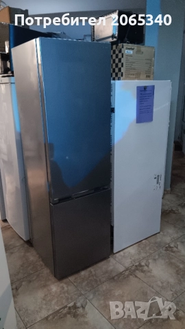 ХЛАДИЛНИК С ФРИЗЕР SHARP 180см