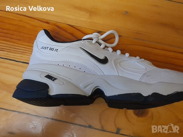 Маратонки NIKE , снимка 8 - Маратонки - 52631013