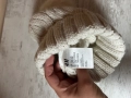 H&M Нова Бяла плетена шапка с пухен помпон 85% акрил 15% вълна ❤️, снимка 4