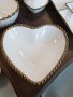 Порцеланова купа във форма на Сърце със златен кант, снимка 2