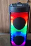 Продавам преносима Bluetooth колона с LED светлини и FM радио , снимка 1