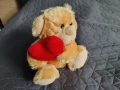 Продавам плюшена мека играчка Мече със сърце - нова, снимка 9