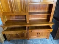 Дъбов бюфет, снимка 3