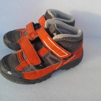 Детски обувки Quechua, 27 номер, снимка 2 - Детски боти и ботуши - 42573799