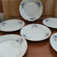 Стар български порцелан сервиз за хранене чинии , снимка 1 - Антикварни и старинни предмети - 35849370