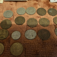 Продавам стари монети медали, снимка 1 - Нумизматика и бонистика - 44548960