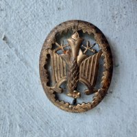 Стара наградна немска военна значка, снимка 2 - Колекции - 34217405