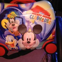 Joumma Мики Маус детски куфар на колелца отличен 395х310х185мм, снимка 6 - Други - 44185620