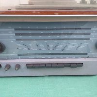 ИОЛАНТА 1969г СССР Радиограмофон, снимка 3 - Радиокасетофони, транзистори - 31532810