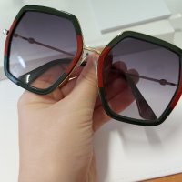 Дамски слънчеви очила 6, снимка 5 - Слънчеви и диоптрични очила - 30760259