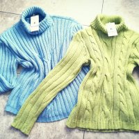 Пуловери, снимка 1 - Блузи с дълъг ръкав и пуловери - 30921108