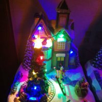 Коледни LED светещи сцени с 8 Коледни мелодии на MAGIC VILLAGЕ., снимка 16 - Декорация за дома - 42599090