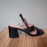 Нови кожени италиански черни сандали на широк ток, снимка 4 - Сандали - 29161387