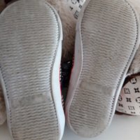 Обувчици за момиченце, снимка 5 - Детски гуменки - 29272086