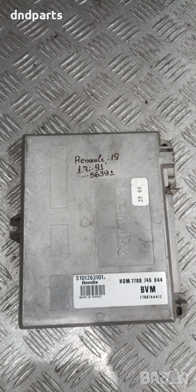 Компютър Renault 19 1.7i 1991г. S101263101 7700746044 , снимка 1