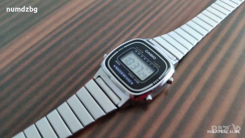 Casio дамски часовник винтидж дизайн, снимка 1