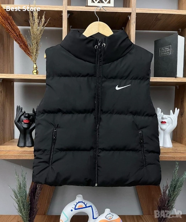 Nike Черен Дамски Елек Найк , снимка 1