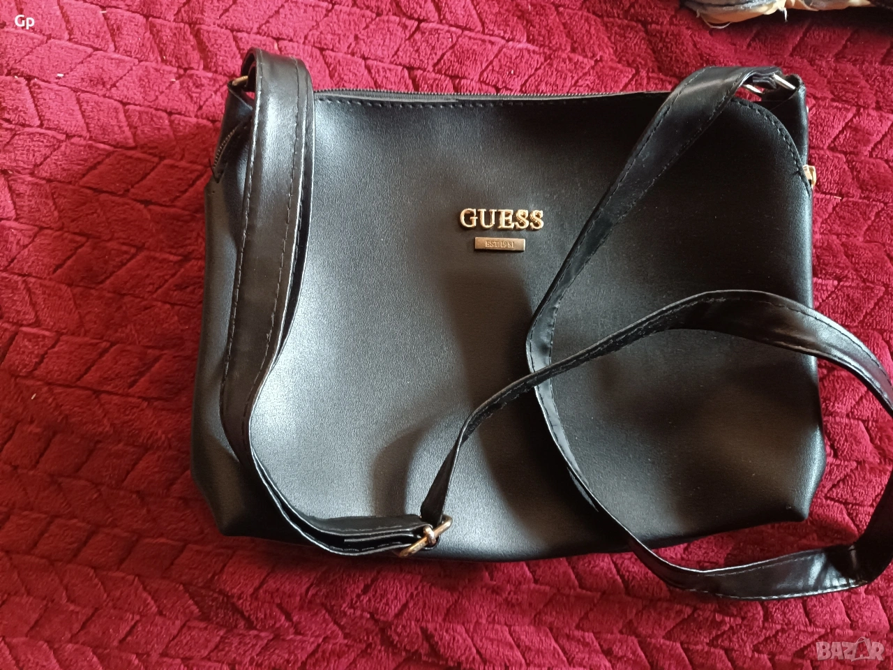 Продавам дамска чанта Guess , снимка 1